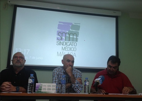 Delegados del Sindicato Médico de Málaga denuncian la falta de médicos en la provincia